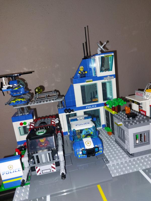 LEGO® City Police Station - 60316