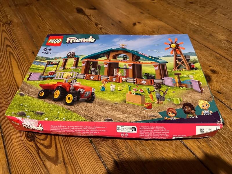 Lego friends tractor hotsell