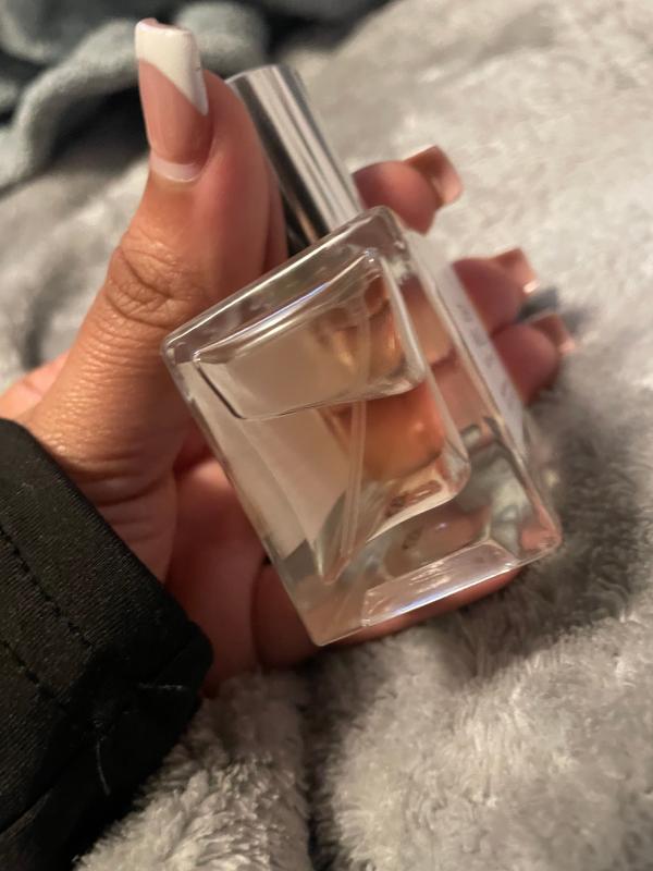 Customer photo for "creme vanilla"
