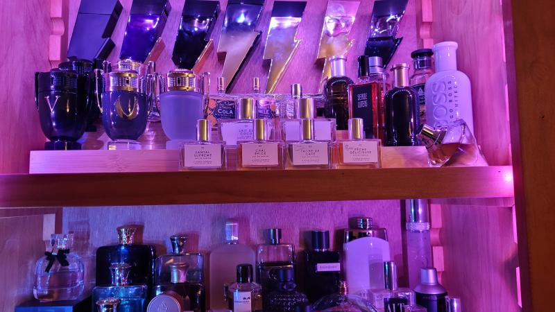 Customer photo for "Very nice fragrance"