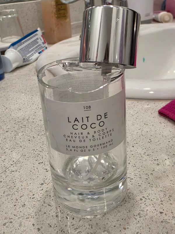 Customer photo for "Broken bottle on arrival"