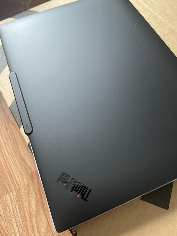 ThinkPad T14 Gen 5 | 14 inch customizable Intel-powered ThinkPad T14 Gen 5 | 14 inch customizable Intel-powered