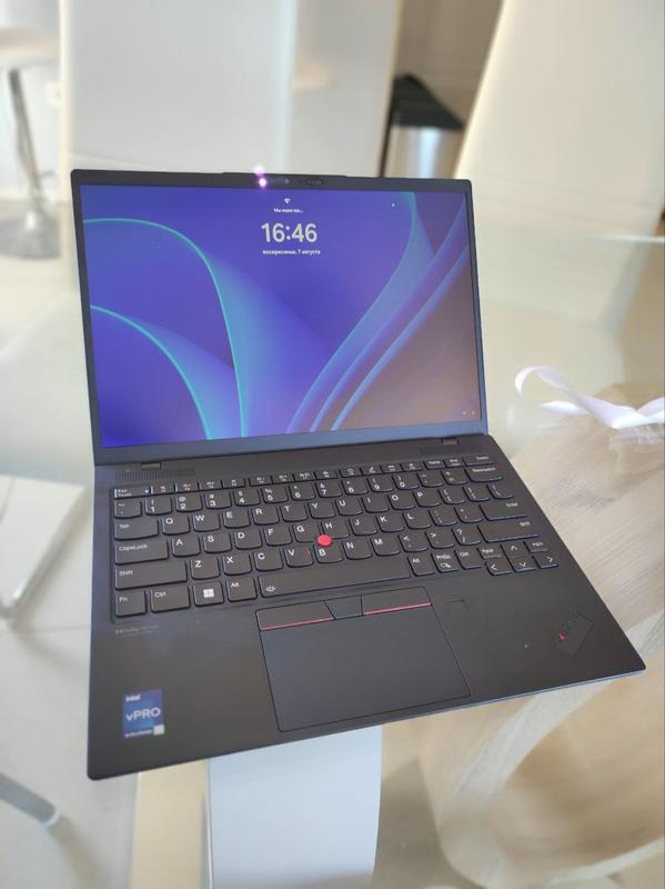 ThinkPad X1 Nano Gen 2 (13 ThinkPad X1 Nano Gen 2 (13
