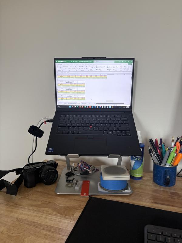 ThinkPad P14s Gen 5 (14” Intel) |AI-enabled 14 inch mobile ThinkPad P14s Gen 5 (14” Intel) |AI-enabled 14 inch mobile