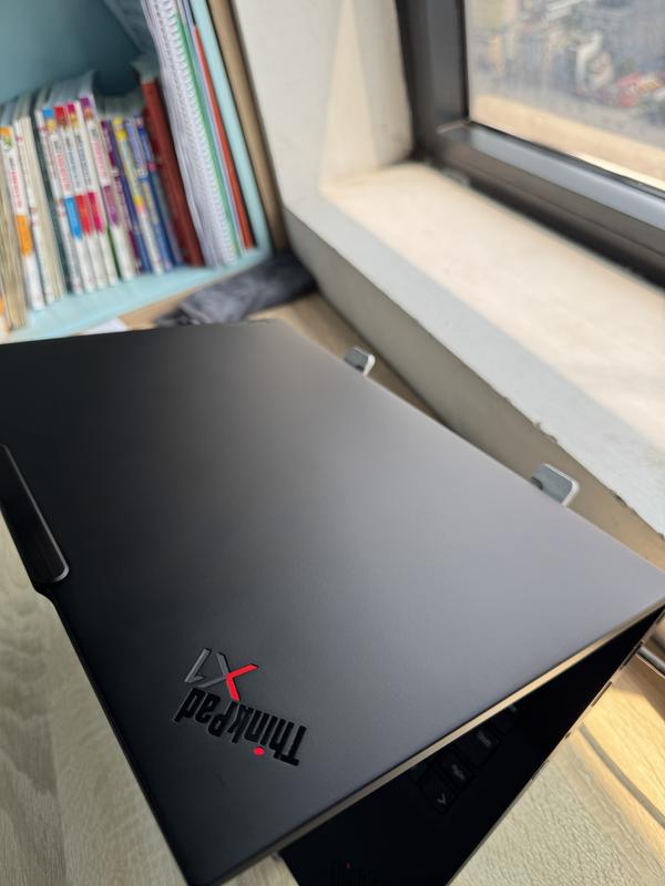 ThinkPad X1 Carbon Gen 12 | Ultralight 14 inch premium ThinkPad X1 Carbon Gen 12 | Ultralight 14 inch premium