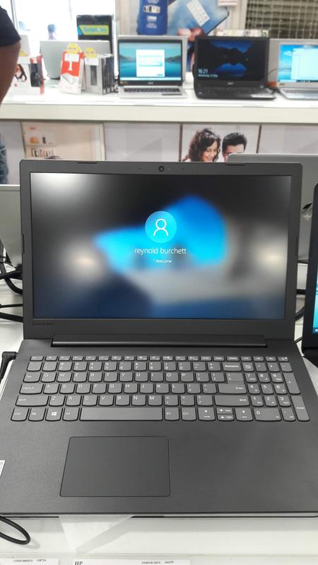 Lenovo Ideapad 130 ブラック 15.6インチ Lenovo Ideapad 130 Intel Core i3 7th Gen 7020U - (4 GB/HDD/1