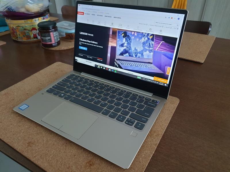 Lenovo Ideapad 720S 13 Lenovo Ideapad 720S 13