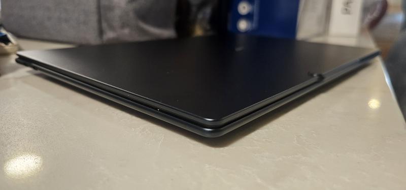 Yoga Slim 7x (14″ Snapdragon): A Copilot+ PC | AI-Powered Yoga Slim 7x (14″ Snapdragon): A Copilot+ PC | AI-Powered
