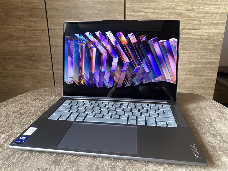 Yoga Pro 7i Gen 10 Aura Edition (14,Intel) | AI Laptop for