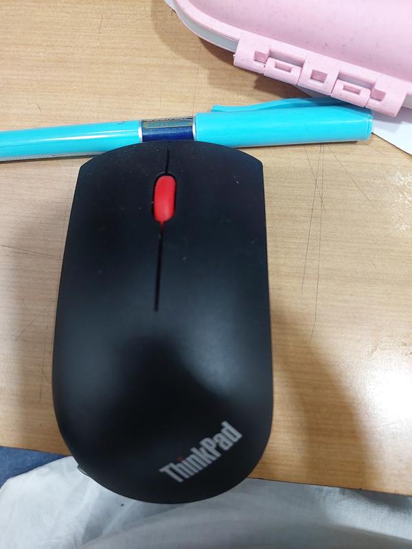 ThinkPad Essential Wireless Mouse