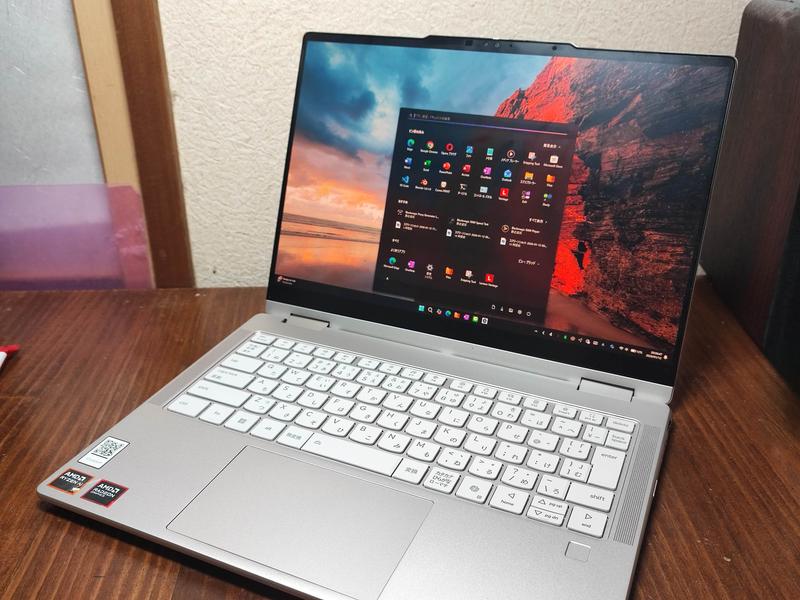 Lenovo Yoga 7 2-in-1 Gen 10(14型 AMD) | クリエイター向け14型マルチ