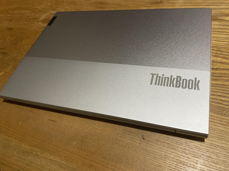 ThinkBook 13s Gen 4(第12世代インテル) | どこでも生産性を高める
