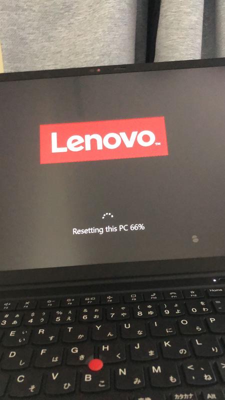 ThinkPad X1 Carbon Gen 9 | パワフルでポータビリティに優れた ThinkPad X1 Carbon Gen 9 | パワフルでポータビリティに優れた