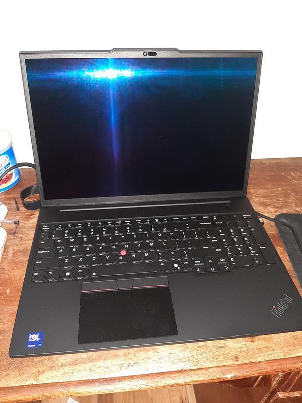 Customer carousel item 3.