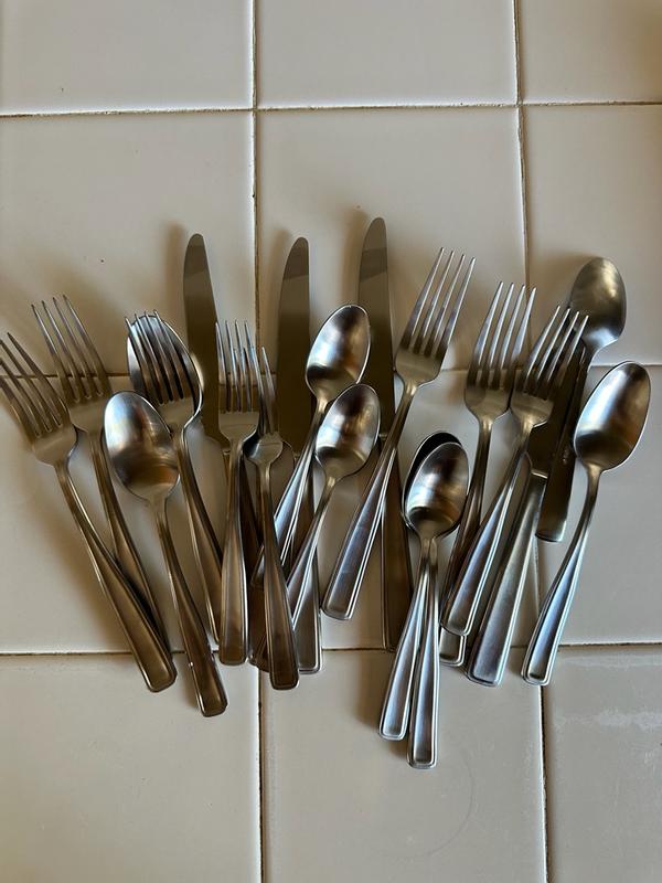 Oneida River Set Posate 20 Pezzi – Acciaio Inox 18/0 – Design Naturale E Senza Tempo Per La Tavola