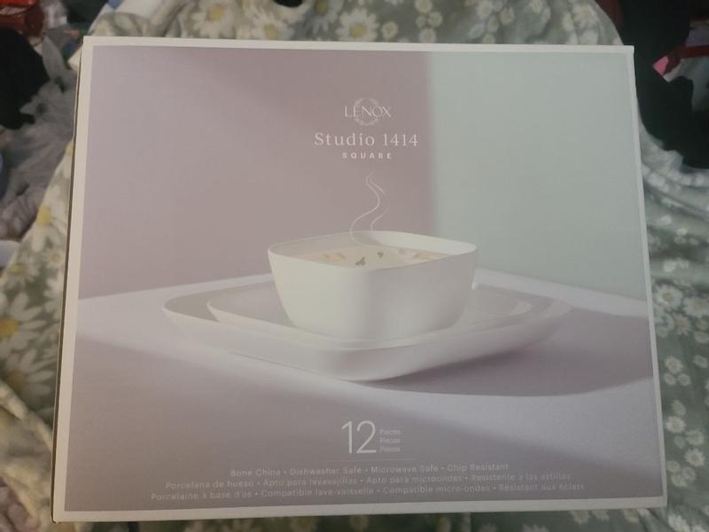 Customer carousel item 3.