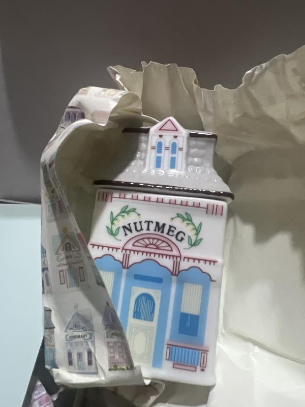 Customer carousel item 2.