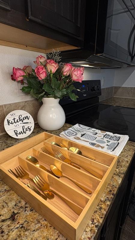 クオン UD 金華山 ローレルゴールド5点セット売り Flight Gold Satin 20-Piece Flatware Set – Lenox Corporation