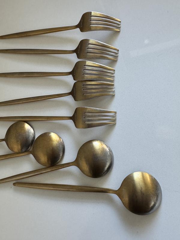 Customer carousel item 3.