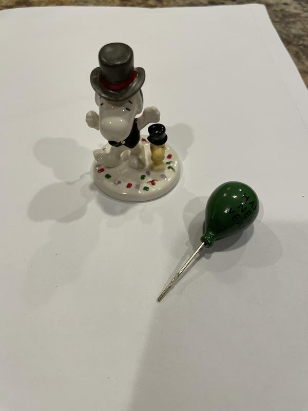 Happy New Year Charlie Brown 5-Piece Figurine Set – Lenox Corporation
