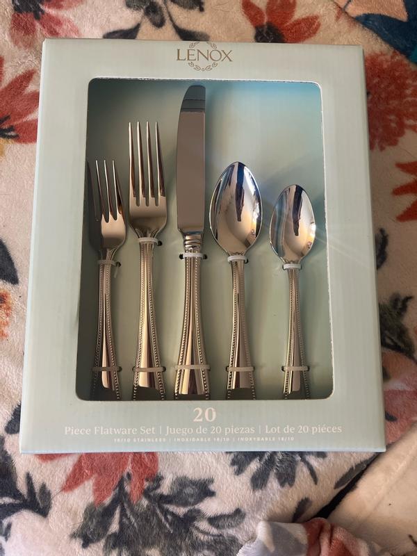 Customer carousel item 11.