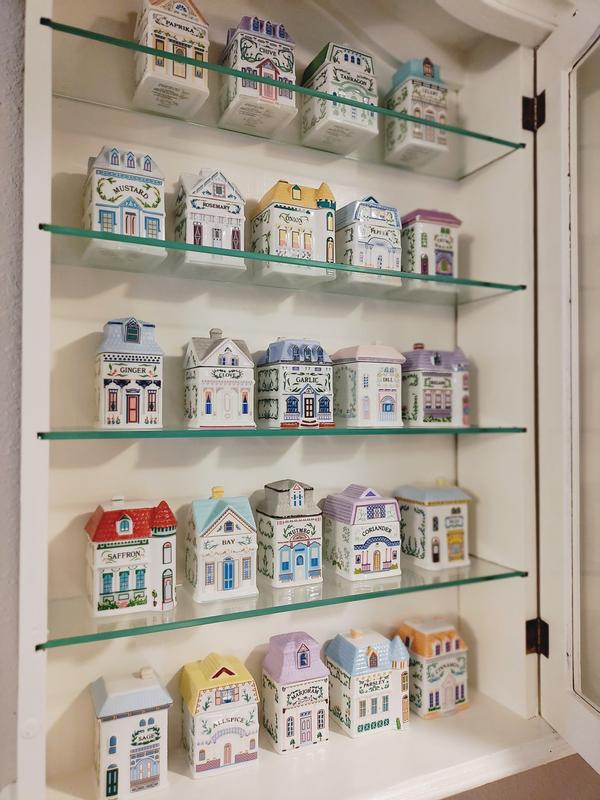 Lenox Spice Village 24-Piece Spice Jar Set – Lenox Corporation