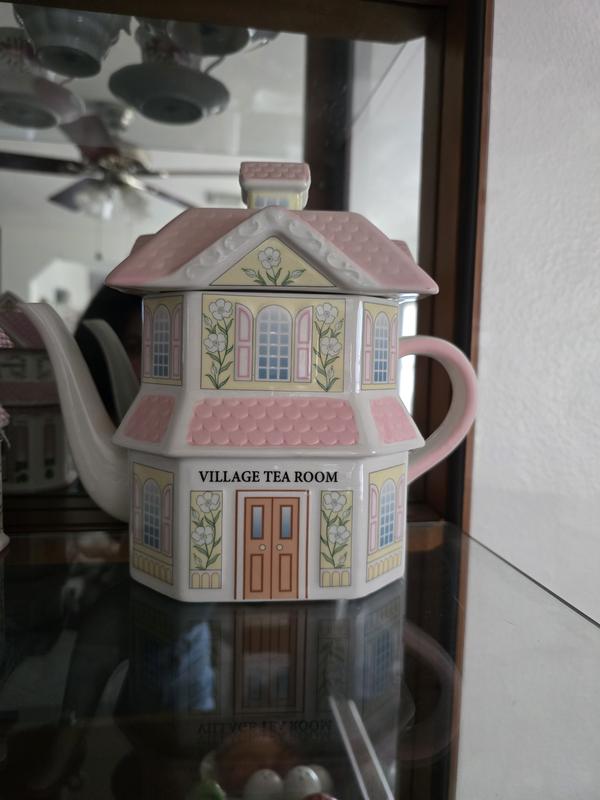 MING VILLAGE 染め付け　ティーポット Premium Japanese Teapot by ZENS - Elegant Design for Tea