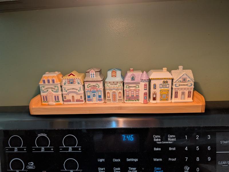 Lenox Spice Village 6-Piece Garden District Spice Jar Set – Lenox