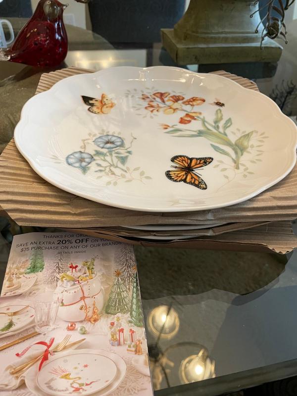 Butterfly Meadow 28 Piece Dinnerware Set Lenox Corporation