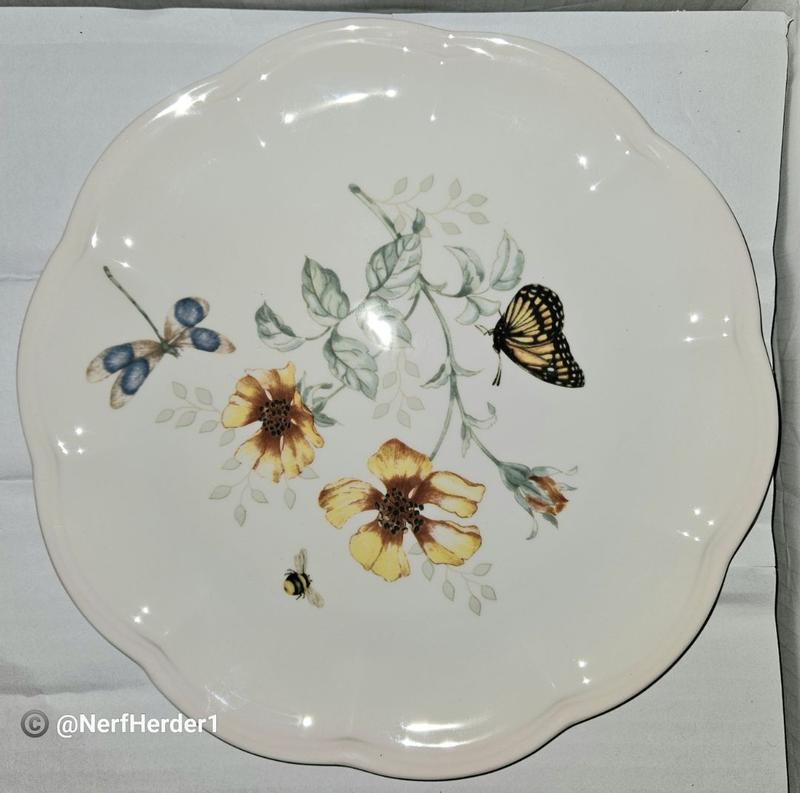 Butterfly Meadow Pink 12-Piece Dinnerware Set – Lenox Butterfly Meadow Pink 12-Piece Dinnerware Set – Lenox