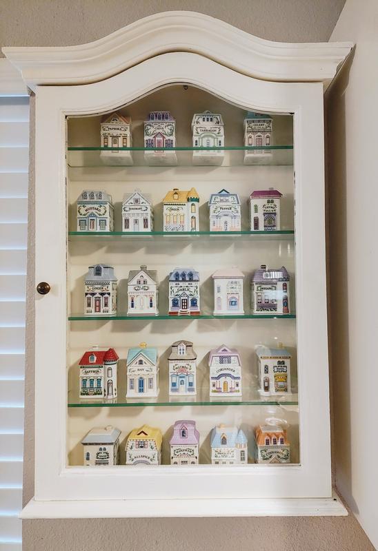 Lenox Spice Village 24-Piece Spice Jar Set – Lenox Corporation