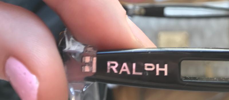 Letter 'P' is peeling off