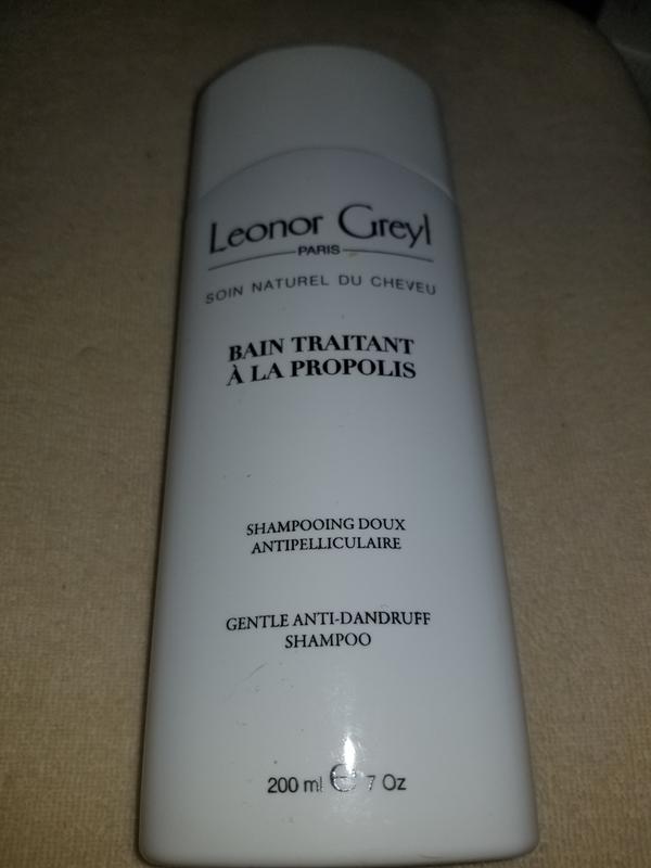 Customer photo for "Best Anti dandruff shampoo"