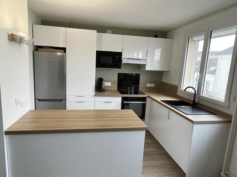 Ouvrir la fenêtre modale de l'avis 1 sur 1