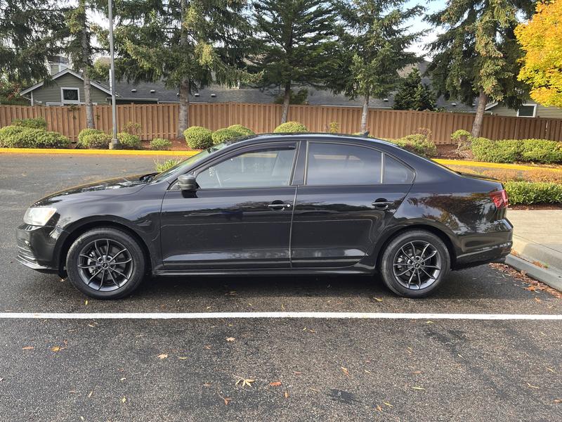 Platinum Revelation Wheel Grey Finish - Les Schwab