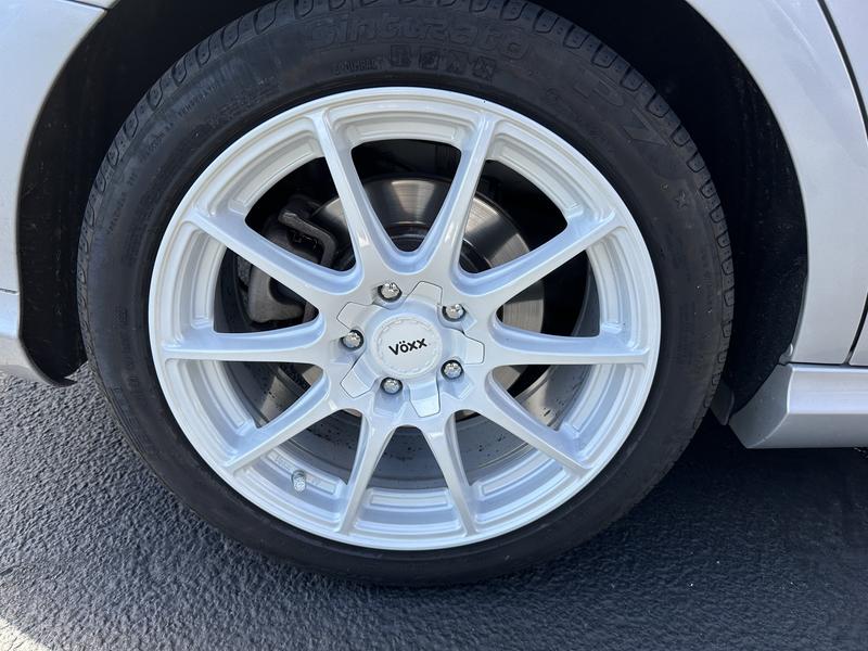 NO.4824　ＶＯＸ（ヴォックス）　水冷４サイクルエンジン　ＦＩ車　パールホワイト　☆彡 Voxx Road Wheels Cotto Wheel White Finish - Les Schwab