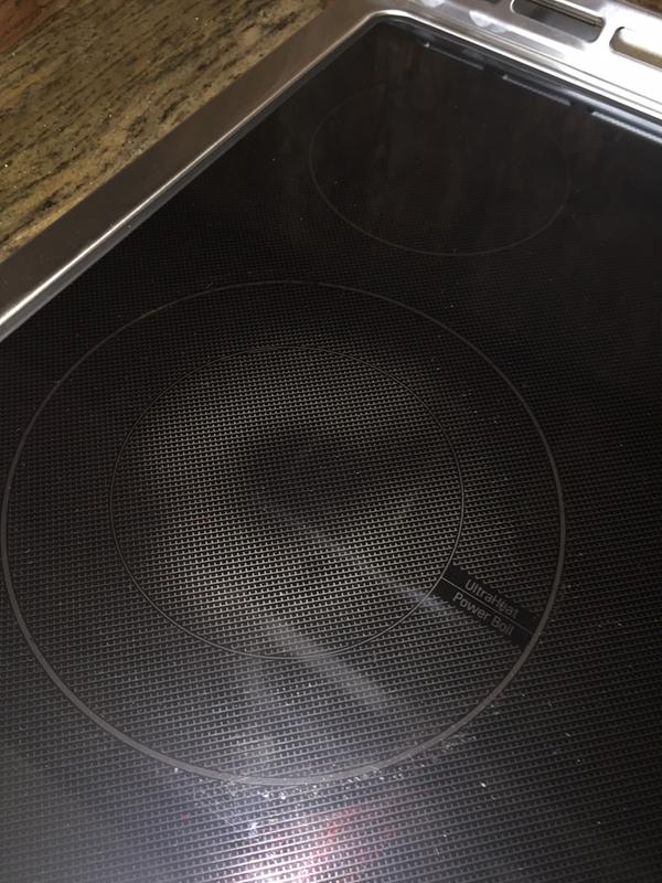 LG LSE4613ST 6.3 cu. ft. Electric Slidein Range w/ ProBake Convection