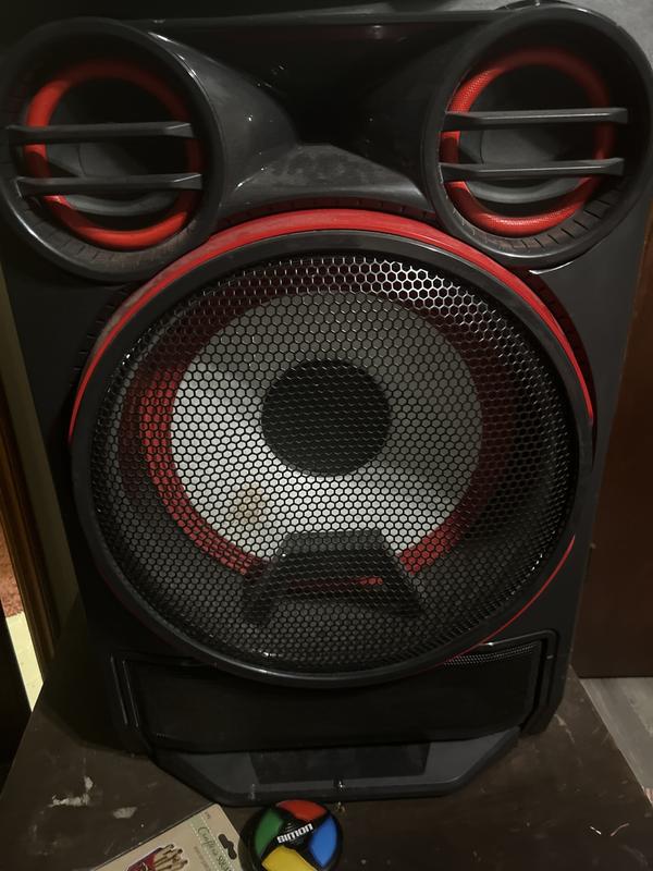 LG CK99 LOUDR Hi Fi Entertainment System With AMFM Radio And