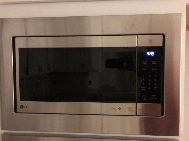 LG 30 Trim Kit for LG Microwaves - Stainless steel