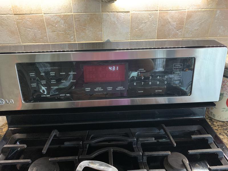 LG LDG3017ST 30 Inch Freestanding Gas Double Oven Range with 5 Sealed  Burners, SuperBoil Burner, 6.1 cu. ft. Total Capacity, Griddle, EvenJet  Convection System, Infrared Grill System, WideView Window and Brilliant  Blue Interior