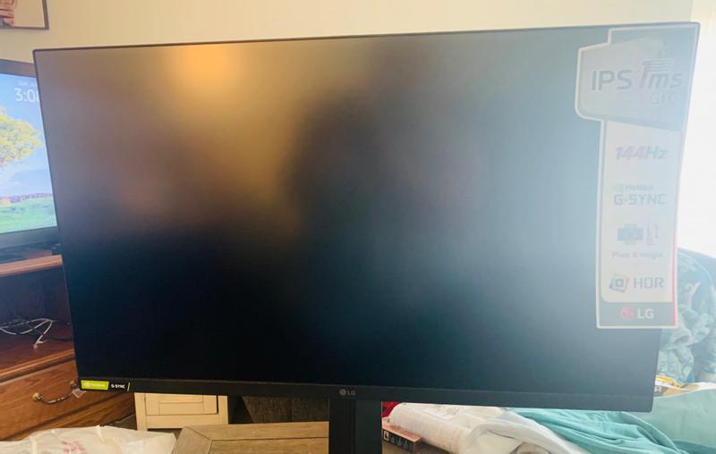 lg ultragear 27gn65s b gaming monitor