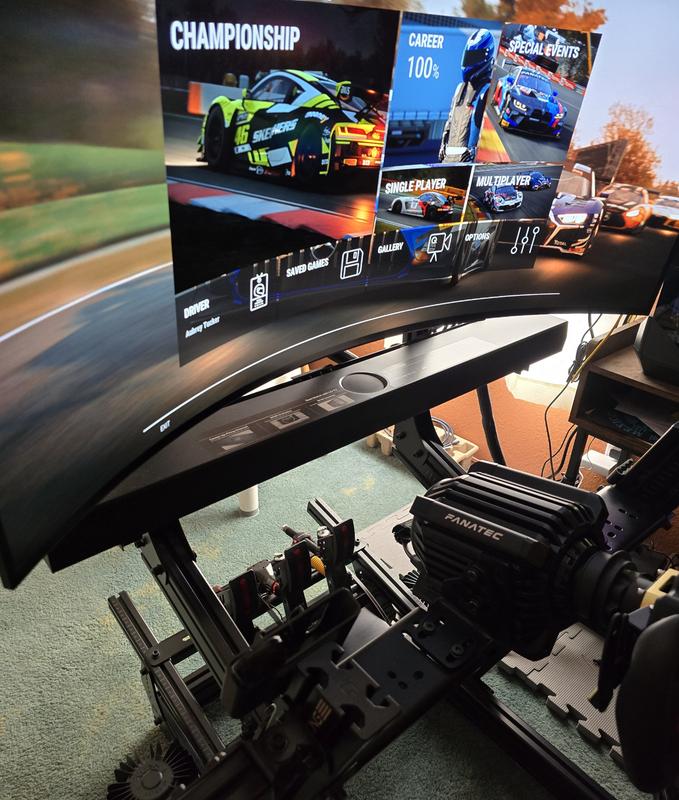 Side view of Sound bar with Sim Rig