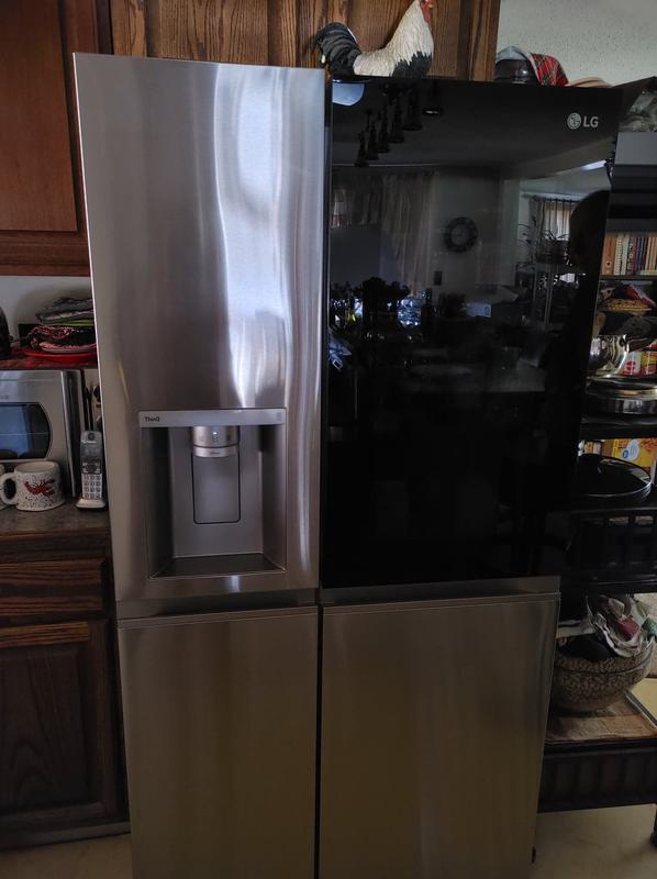 LG LRSOS2706S: 27 cu. ft. Side-By-Side InstaView™ Refrigerator