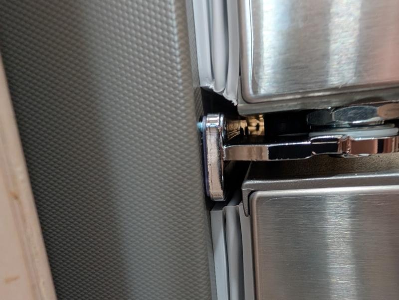 LG LF26C8210S 26 CuFt French Door Refrigerator on Fridge.com