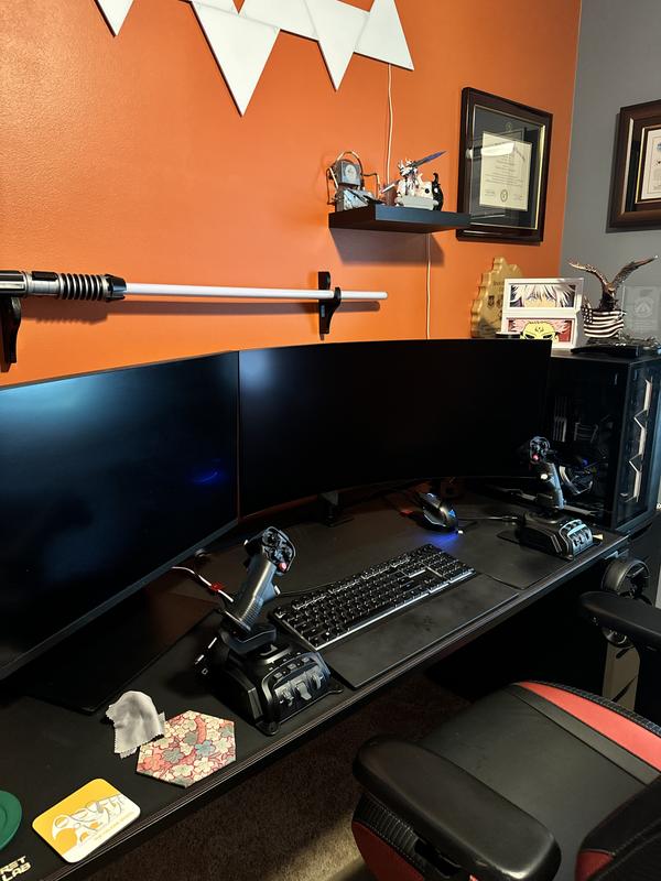 LG Monitor on the Right side