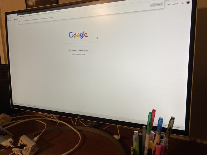 LG 32QK500-W: 32 Inch Class QHD IPS Monitor with Radeon
