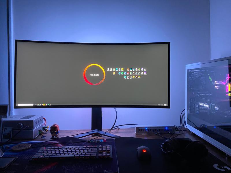 38” UltraGear Curved WQHD+ Nano IPS Monitor - 38GN950-B