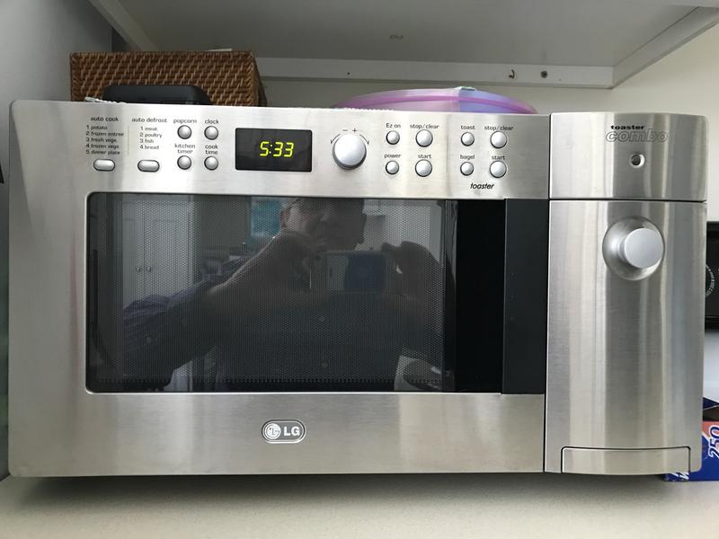 LG LTRM1240ST Microwave/Toaster Oven with 9 Browning levels: Stainless Steel