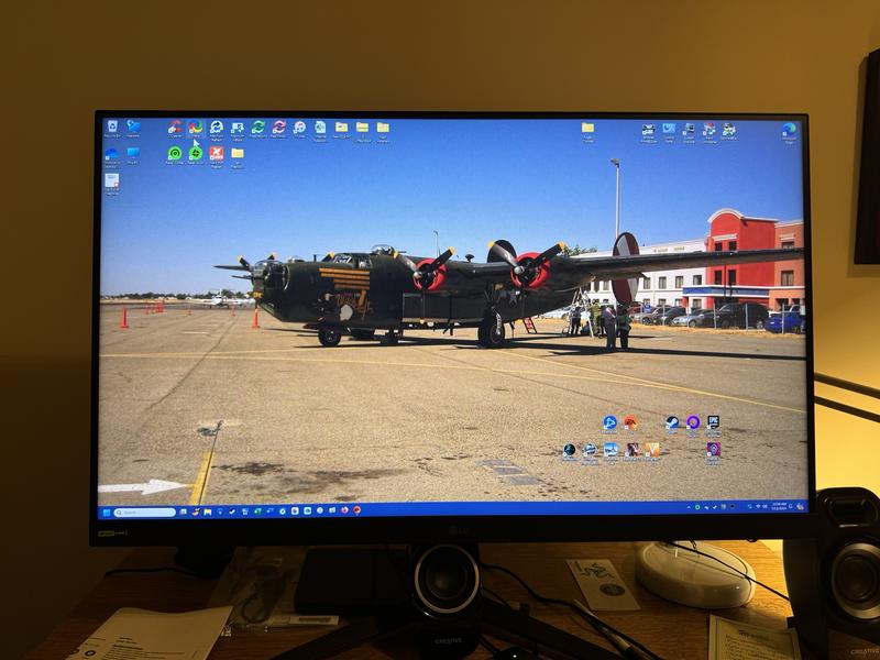 27-inch UltraGear FHD IPS Monitor - 27GP750-B | LG USA