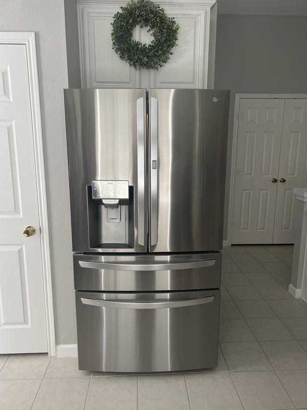 30 cu. ft. Smart Refrigerator - LRMDS3006S